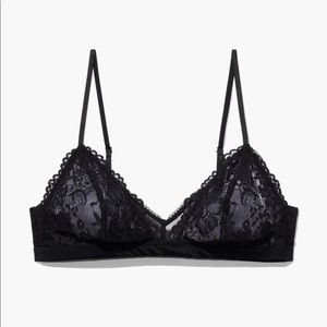 NWT Savage X Fenty Floral Lace and Mesh Bralette